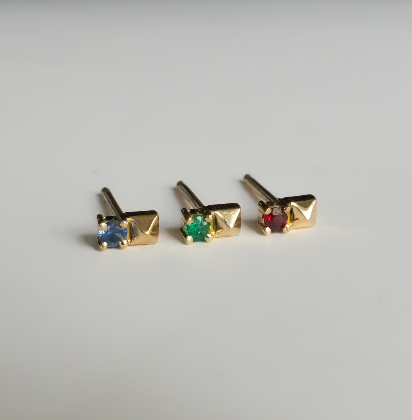 Debbie Counterbalance Stud Earring - 14k Yellow Gold - Futaba Hayashi