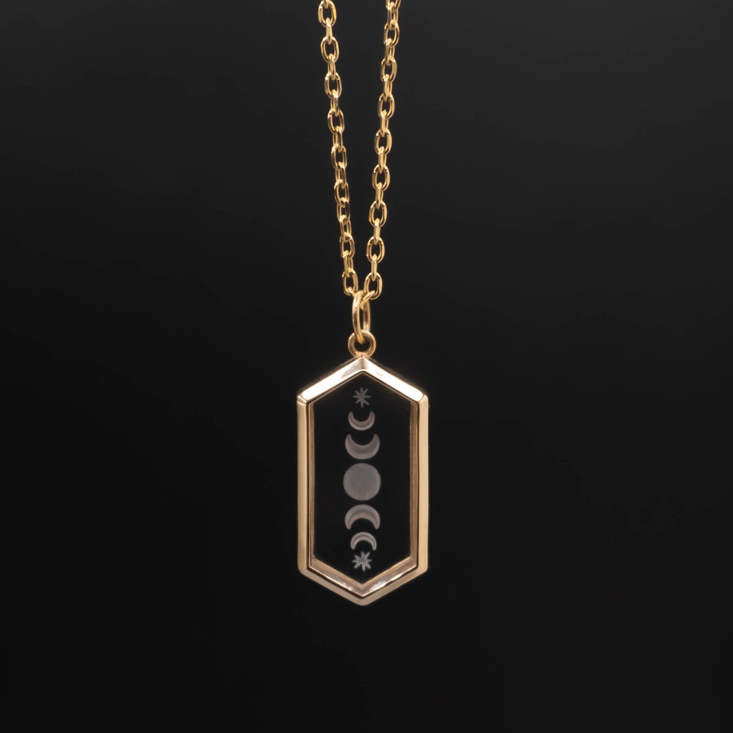 Quartz Intaglio Necklace - 14K Yellow Gold