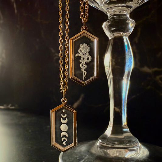 Quartz Intaglio Necklace - 14K Yellow Gold