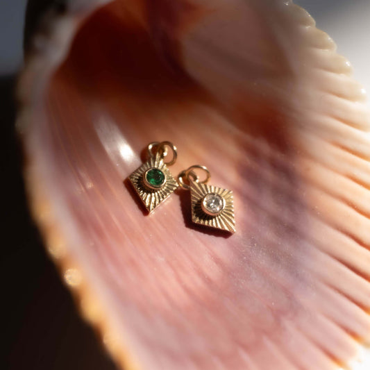 Rhombus North Star Necklace - 14K Yellow Gold