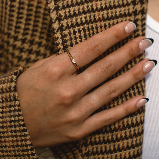 Knife Edge Baguette Diamond Ring - 14k yellow gold - Futaba Hayashi