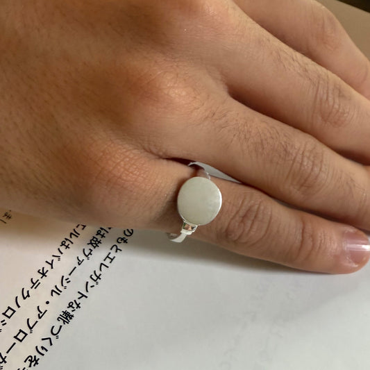 Keepsake Round Signet Ring - 14k yellow gold