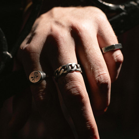 Rose Signet Ring in Sterling Silver - Futaba Hayashi