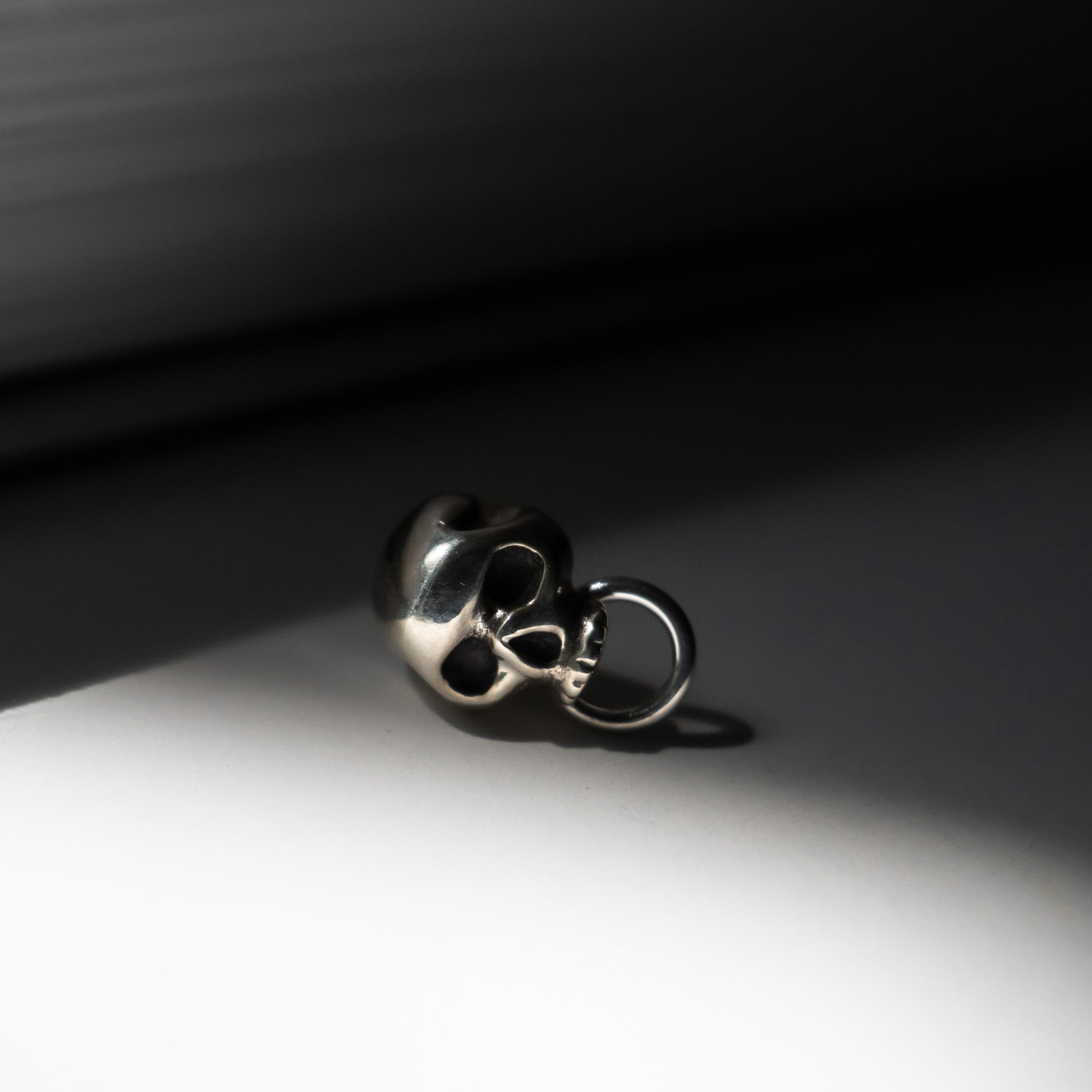 Skull Stud Earrings - Sterling Silver - Futaba Hayashi