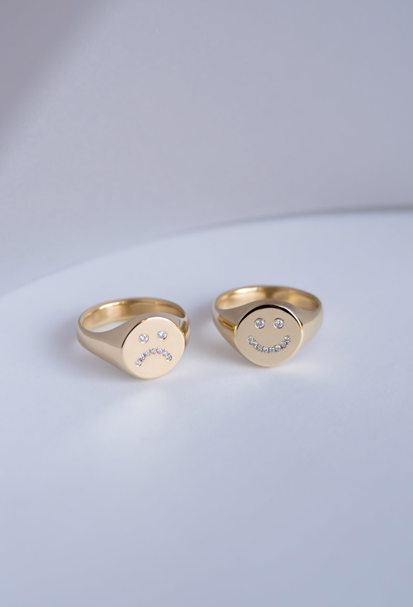 Happy Face Signet Ring - 14K Yellow Gold - Futaba Hayashi