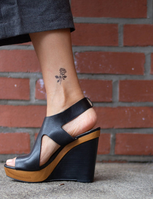 Rose - Temporary Tattoo - Futaba Hayashi