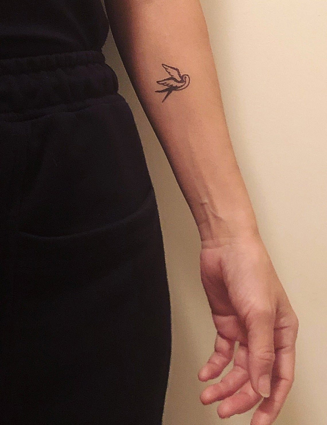 Vintage swallow tattoo | Swallow tattoo, Bird shoulder tattoos, Tattoos